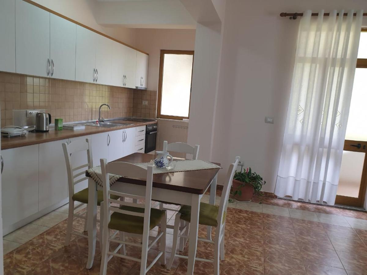 Jozi Kaiser Apartment 1 Драч Екстериор снимка