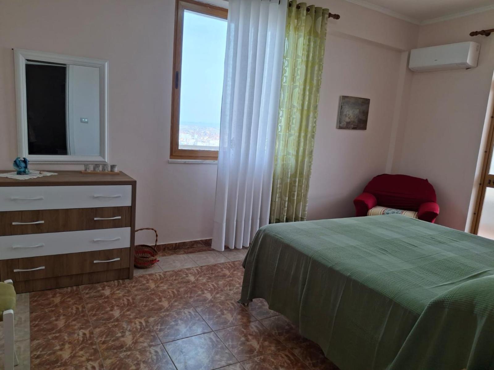 Jozi Kaiser Apartment 1 Драч Екстериор снимка